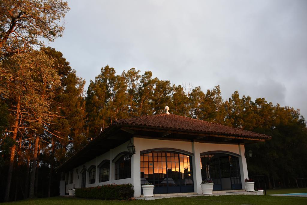 Hotel Fazenda Das Araucarias Piraquara Exterior foto
